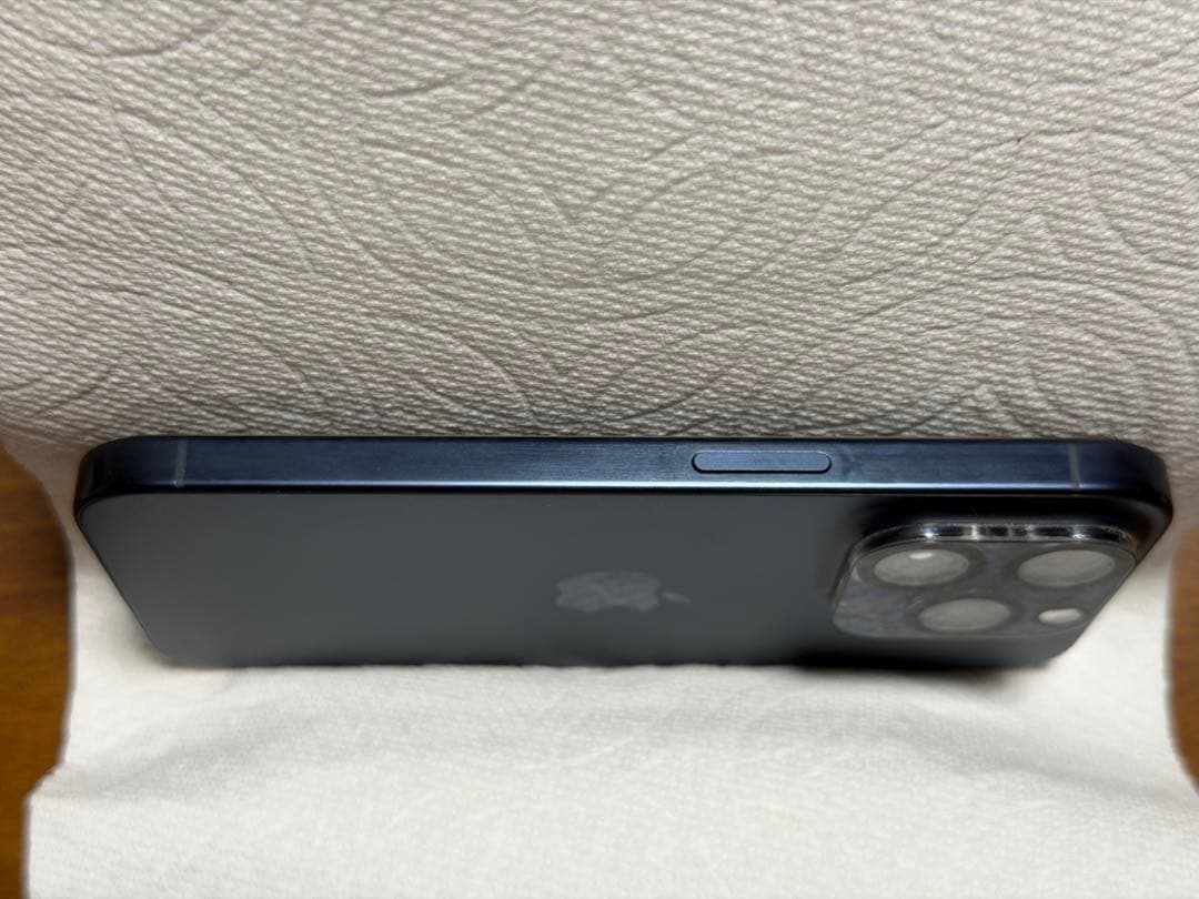 Apple iPhone 15 Pro ブルーチタニウム　256GB