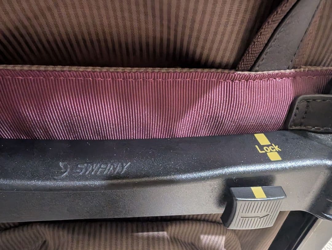 美品✨️SWANYアウトフレーム キャリーカート　4輪ストッパー