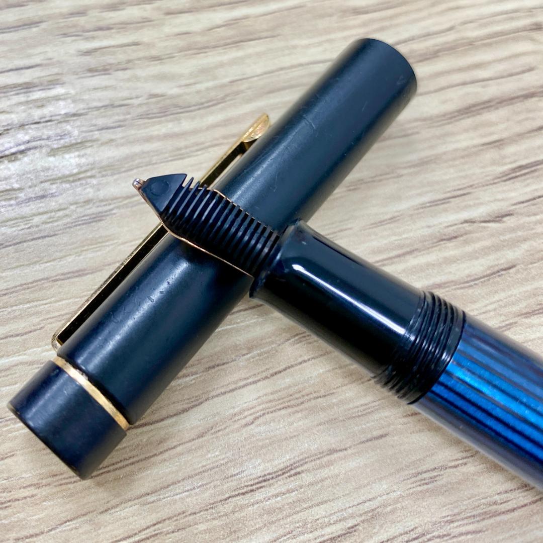 Pelikan M205 万年筆 14K 585 青ストライプ 訳あり
