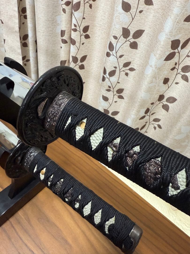 日本刀 伝統的デザイン 鋼製 刃約70cm