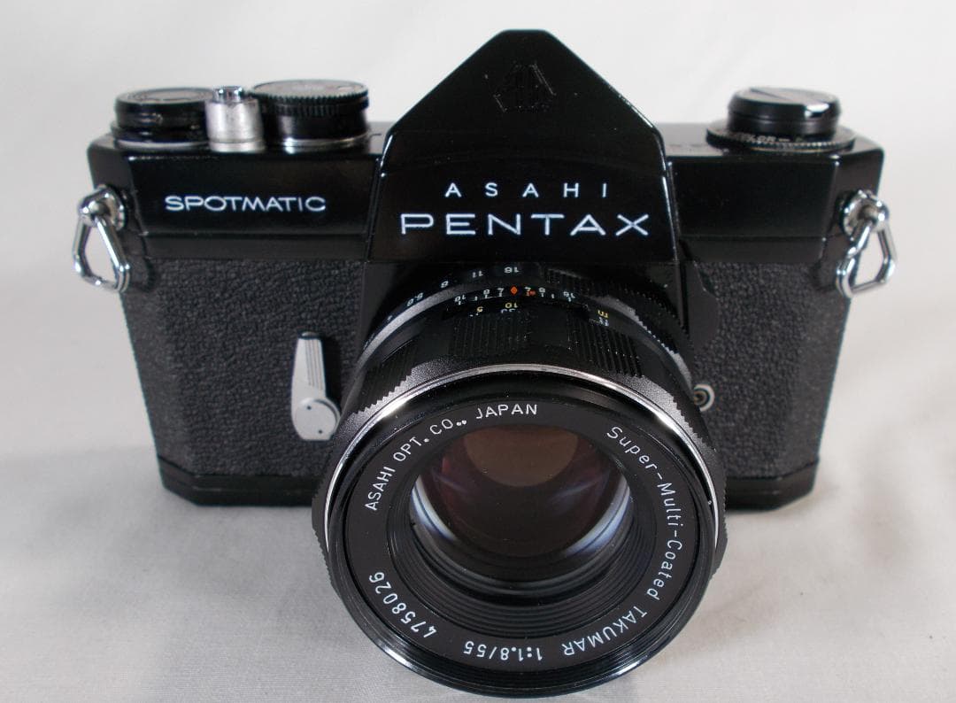 フィルムカメラ 整備済　Pentax SP + レンズ f/1.8　L207