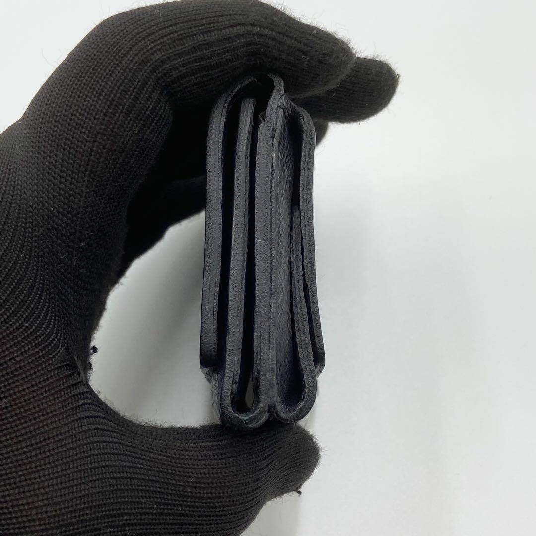 極美品　イルビゾンテ　トリフォルド　折り財布　ロゴ刻印　レザー　ブラック