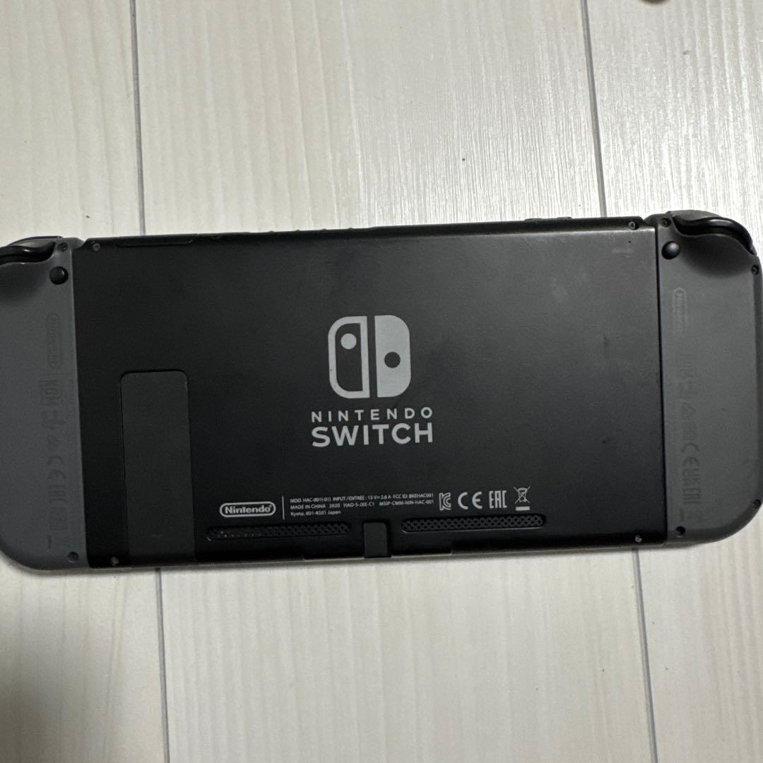 任天堂Switch +付属品(箱無し)
