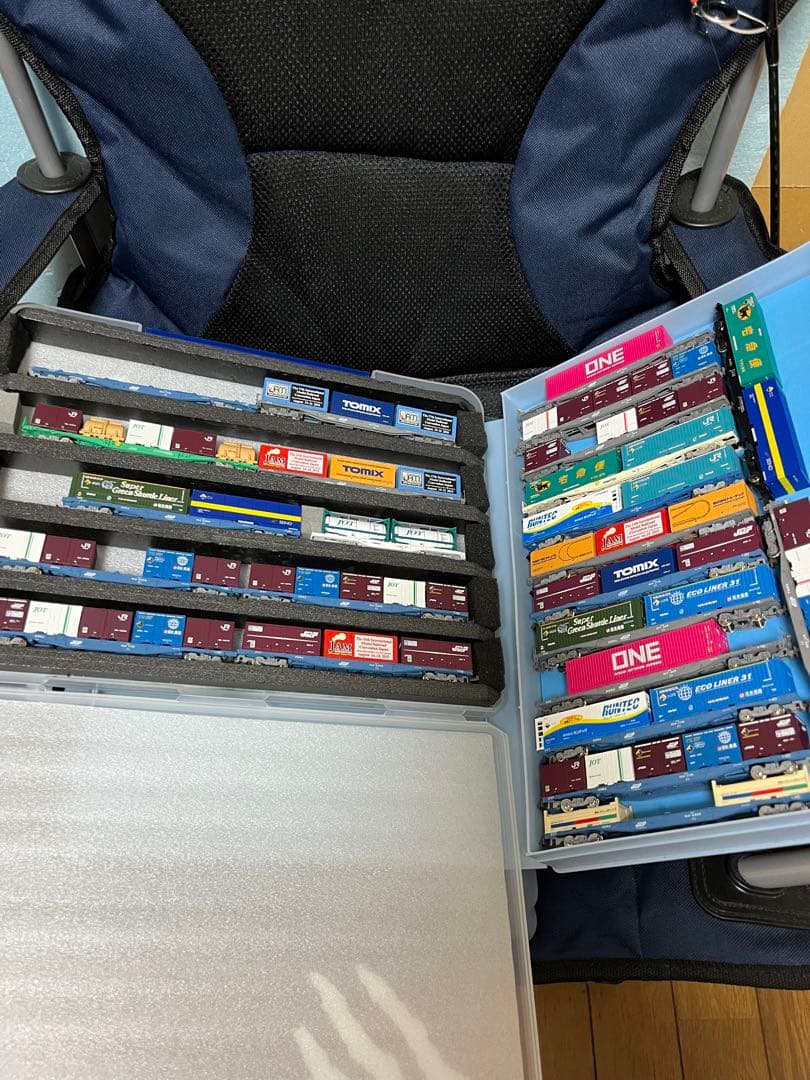 コンテナ貨車　貨物　まとめ売り　引退