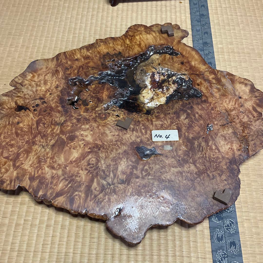 木製台座　自然形状 ブラウン