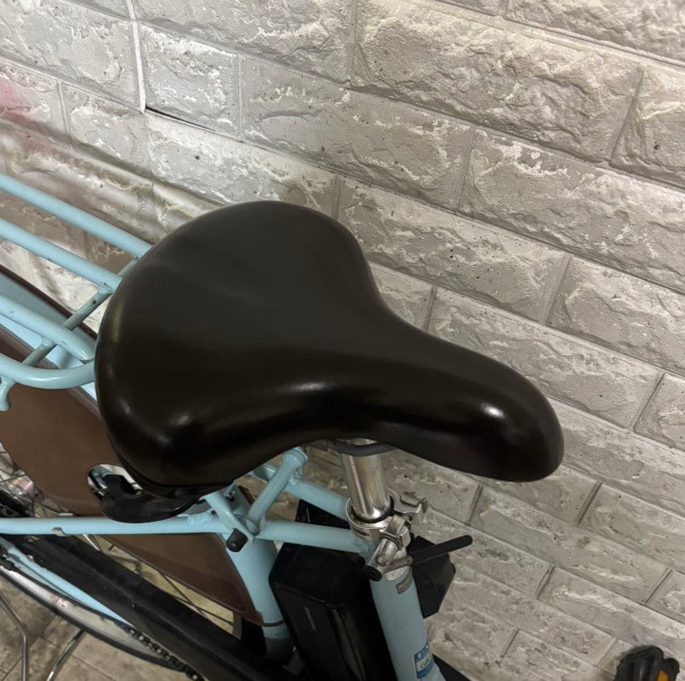 ✨前後タイヤ新品✨美品✨室内保管✨バッテリー最高レベル✨アシスタ✨電動自転車