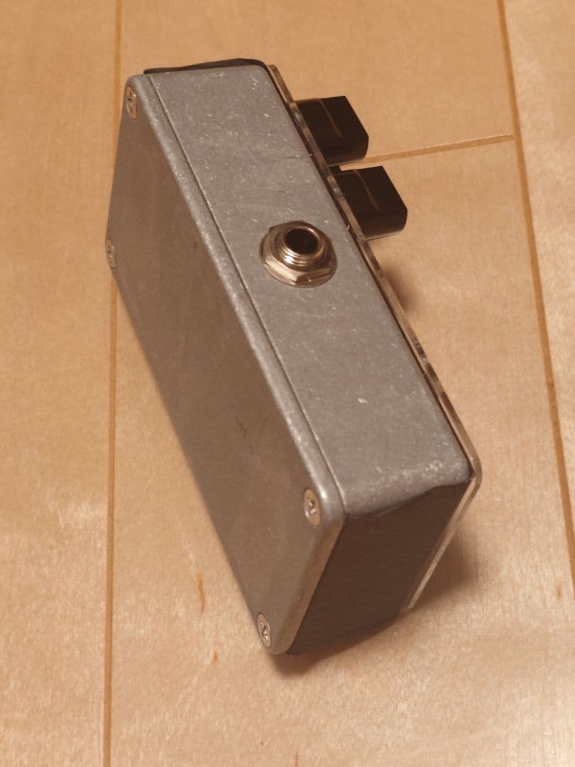 SOUNDFROG Berial （LED=RED）ベースエフェクター