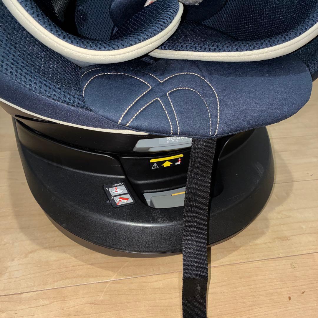 美品　エールべべ クルット5i グランス ISOFIX ネイビー 360°