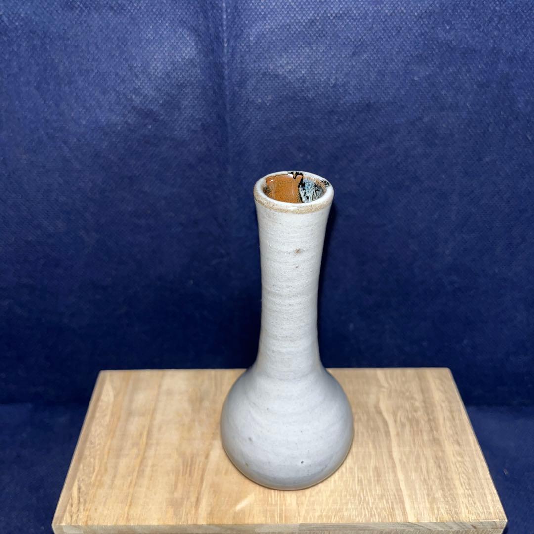 一輪差し／白釉鶴首／梶原二朗作／小石原焼