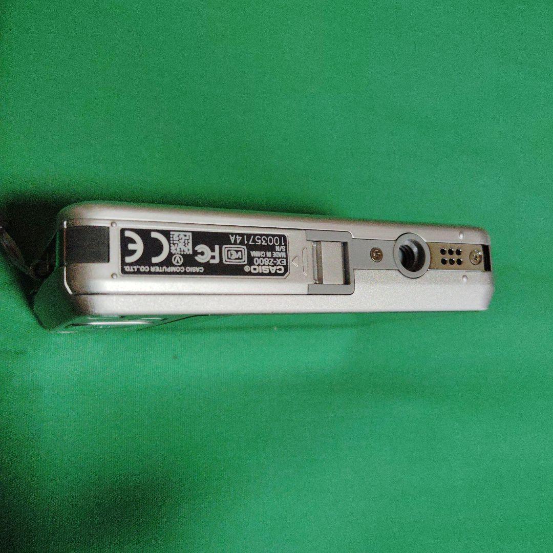 CASIO EX-Z800 シルバー デジカメ　デジタルカメラ