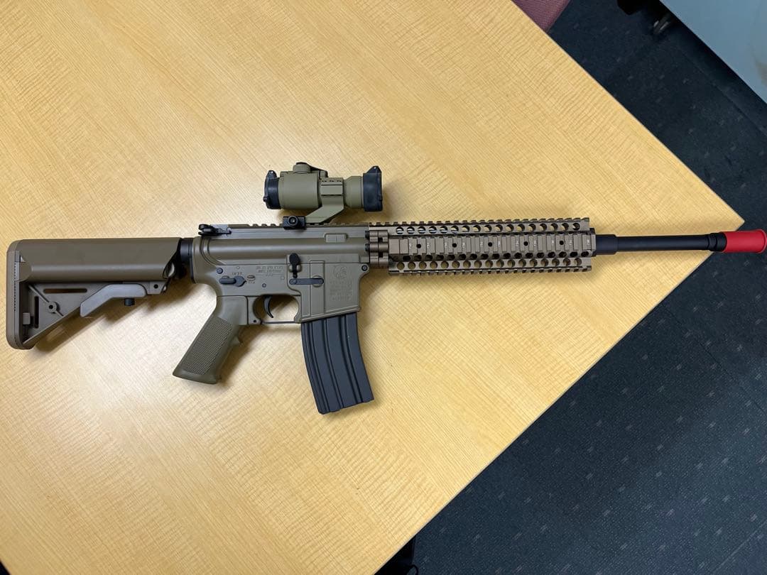 レシーライフル　希少タンカラー美品　トイガン　バッテリー有