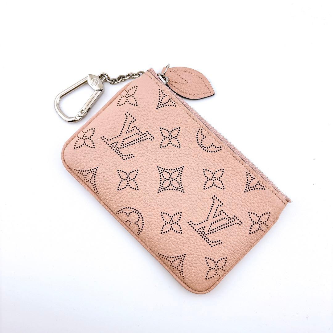 ルイ ヴィトン マヒナ ポシェットクレ ケース M69508 ピンク