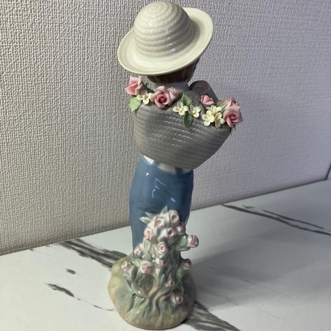 LLADRO リヤドロ 01286 花籠を背負う少年 フィギュリン 箱付