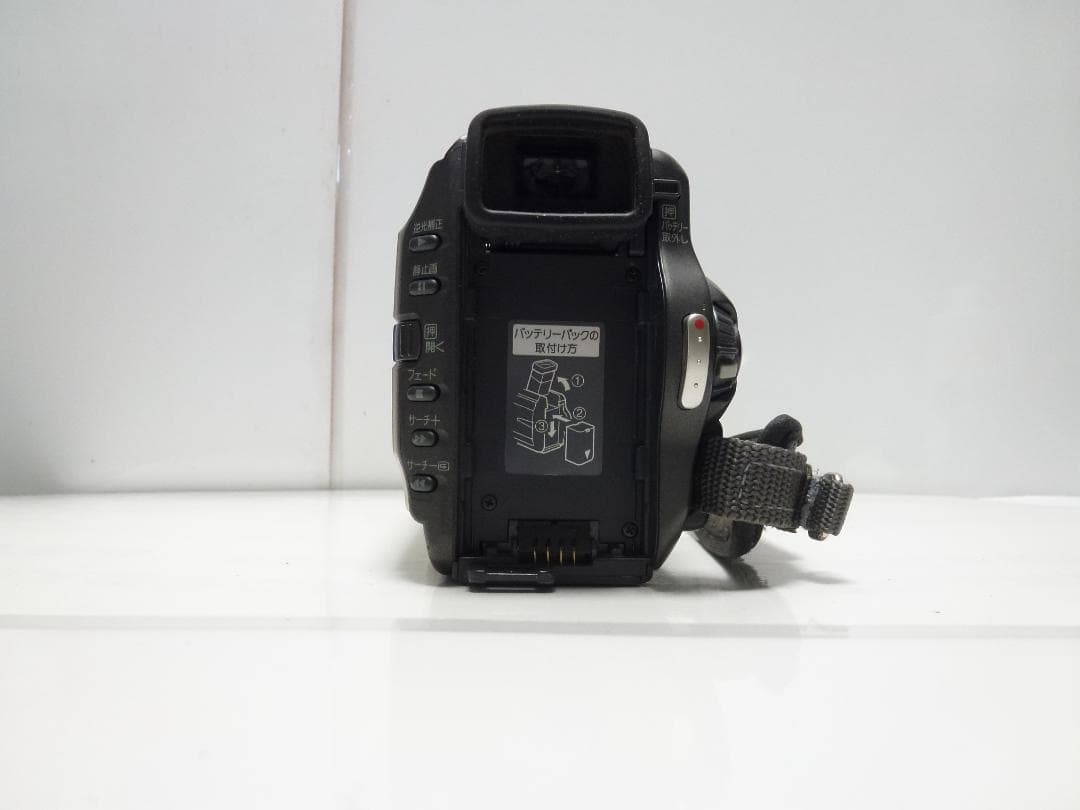 希少　動作品　Mini DV　パナソニックビデオカメラ　NV-DS200　大人気