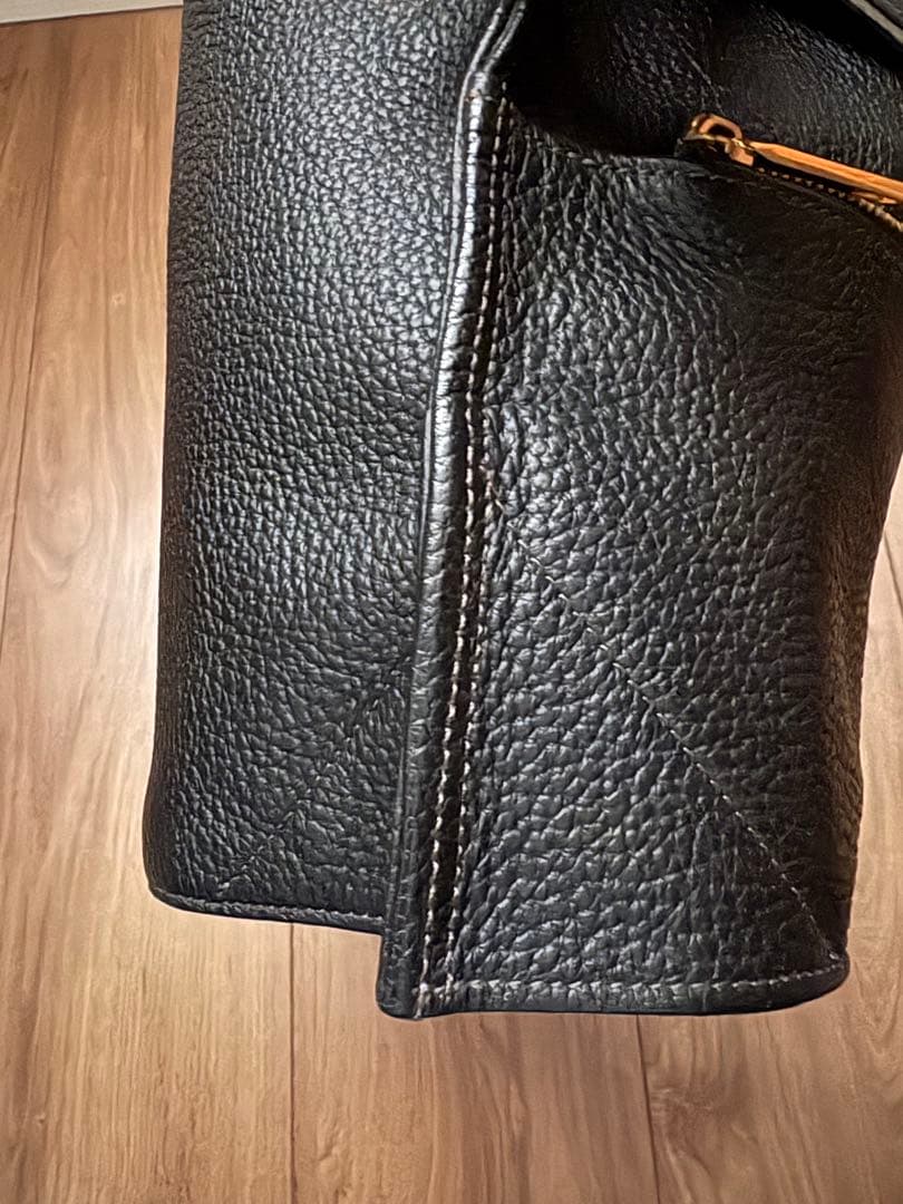 IANNE 黒 ショルダーバッグ