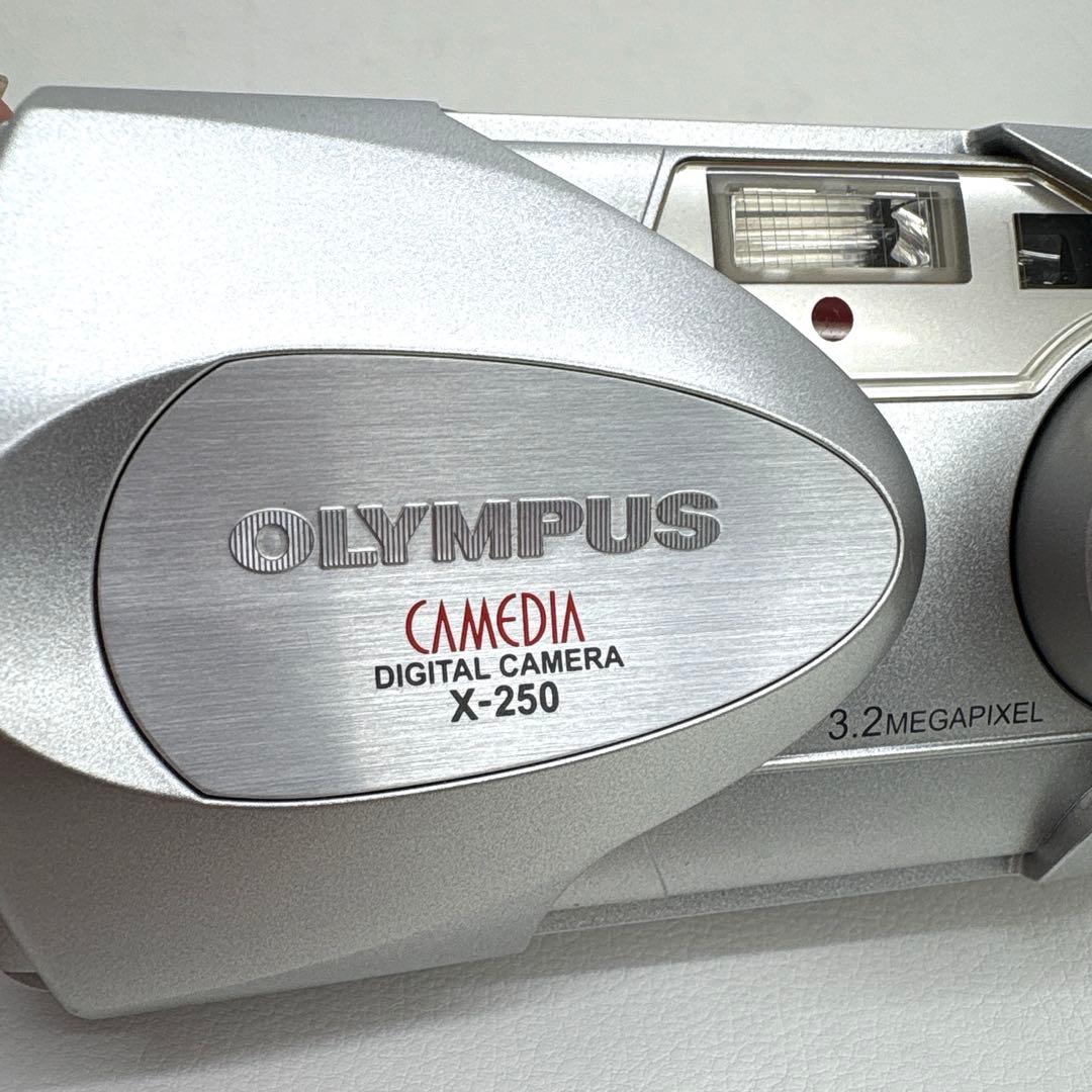 OLYMPUS オリンパス CAMEDIA X-250 稼動品