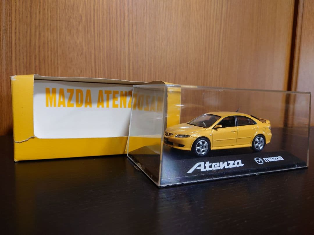 オーナー必見！マツダ アテンザスポーツ カナリーイエロー モデルカー
