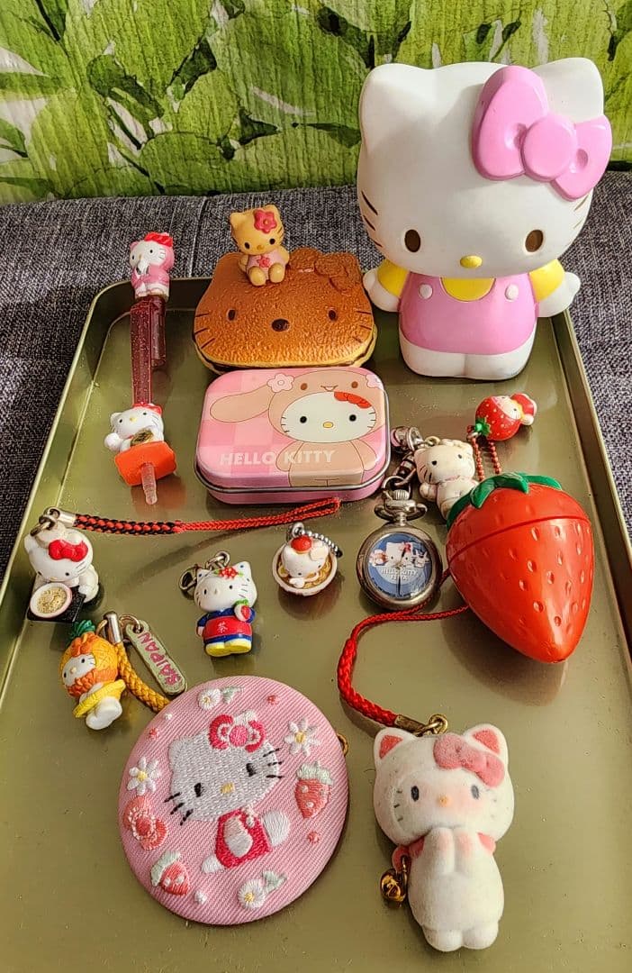Hello Kitty グッズ レア雪だるまボールペン含む　おまとめ　30点以上