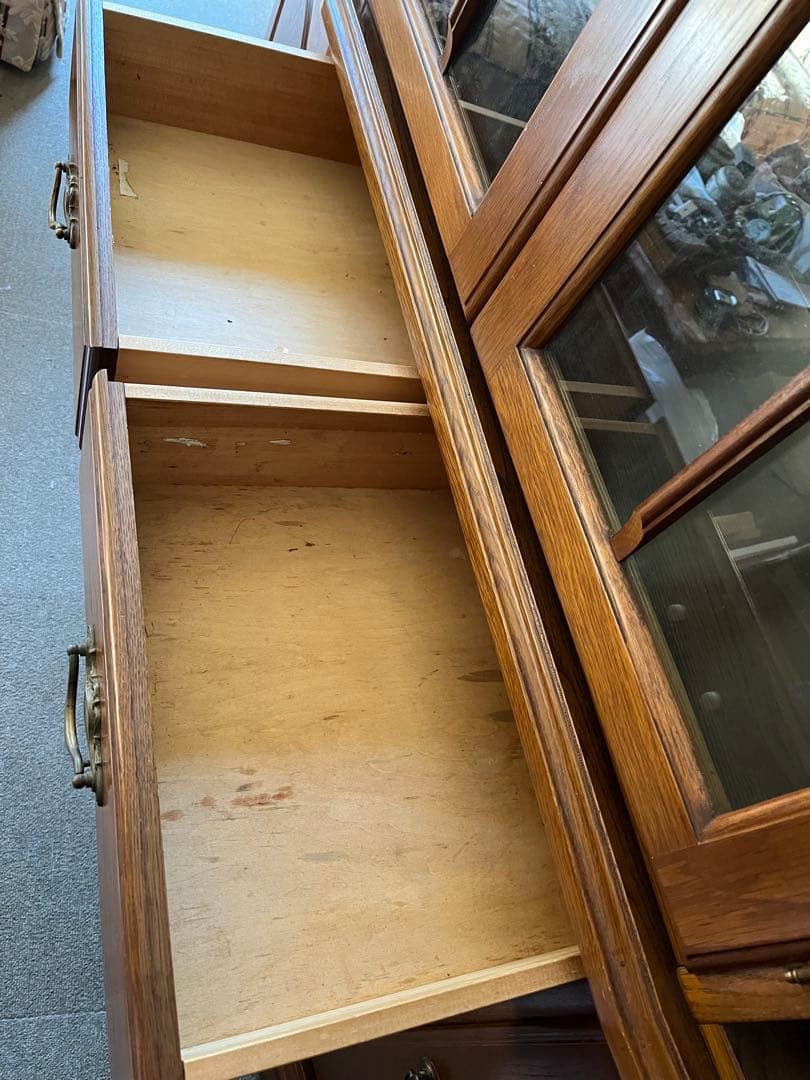 カリモク家具 コロニアルシリーズ カップボード ガラス扉　キャビネット