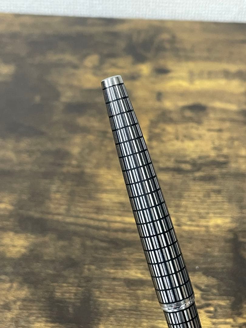 筆記確認＆洗浄済み　1978年製　18金　蝕刻　格子　パイロット　万年筆　細字