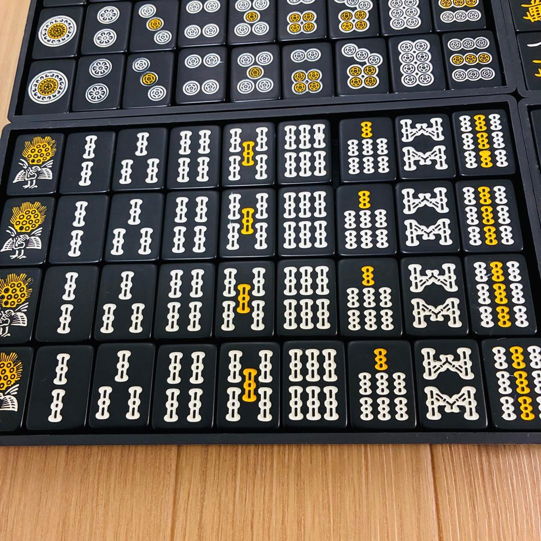 【状態良好】龍が如く　麻雀牌　黒牌　マット付き　SEGA