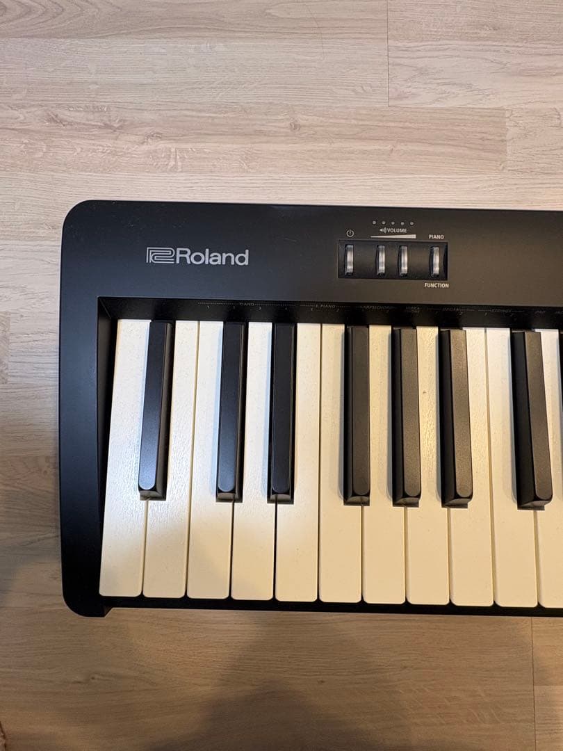 Roland 88鍵電子ピアノ