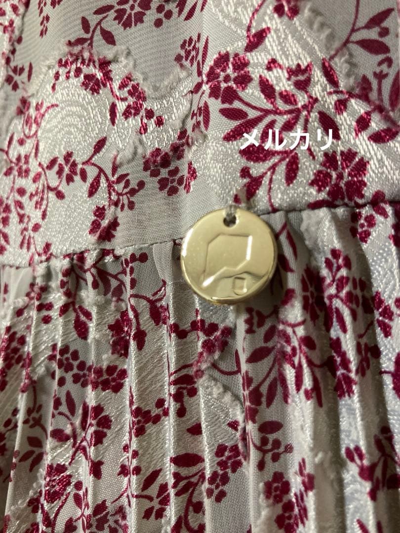 Perfume closet flower pleats dress Sサイズ