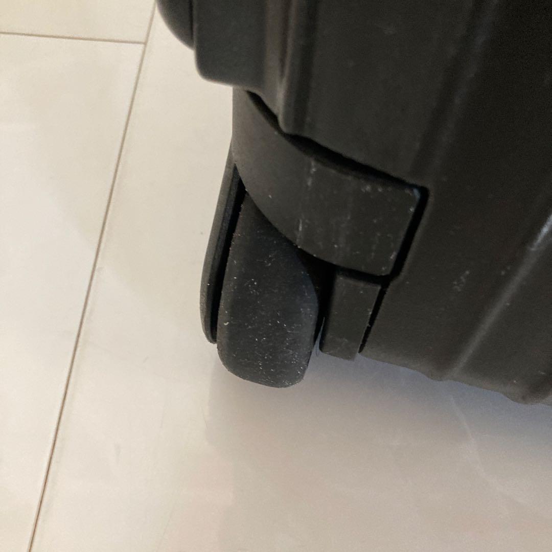 リモワ　サルサ　スーツケース　機内持込サイズ