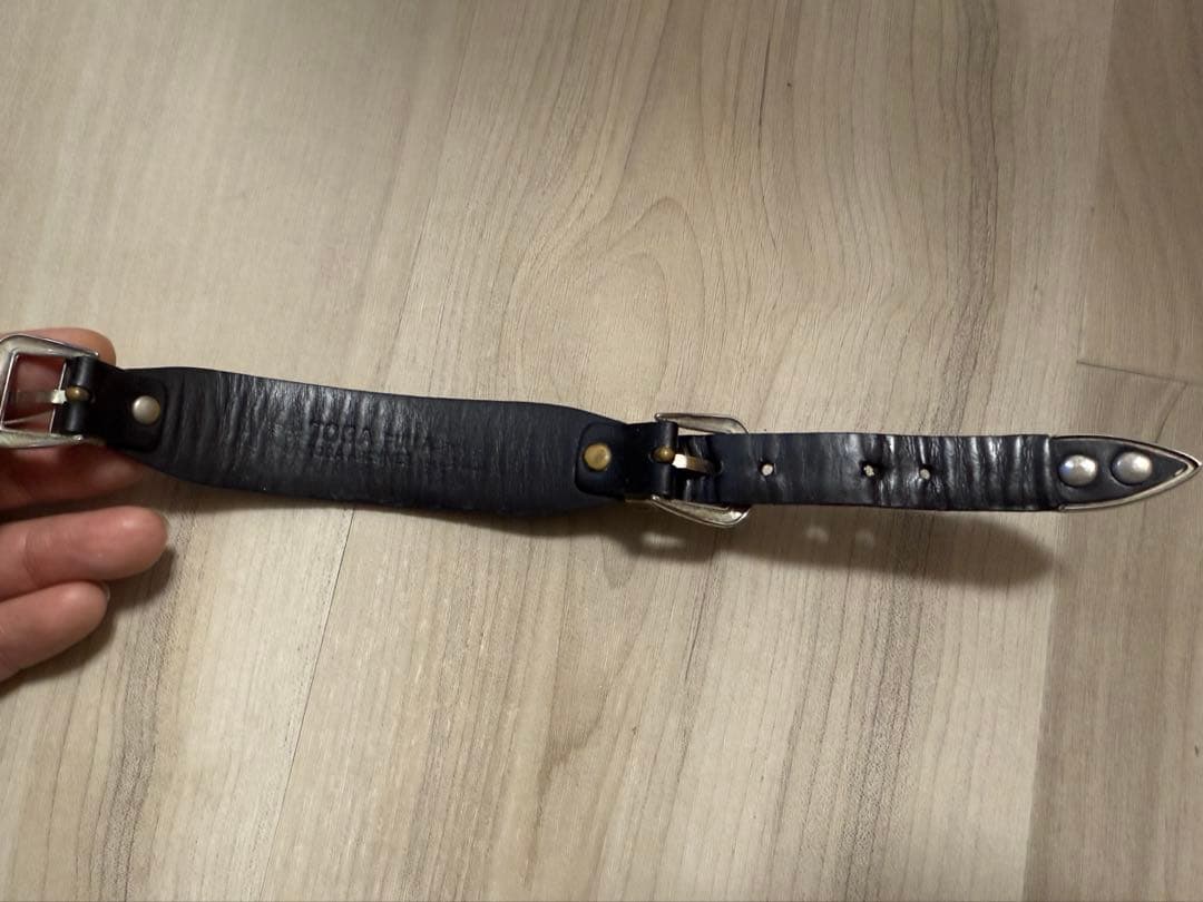 美品！TOGA ダブルバックル　レザーバングル