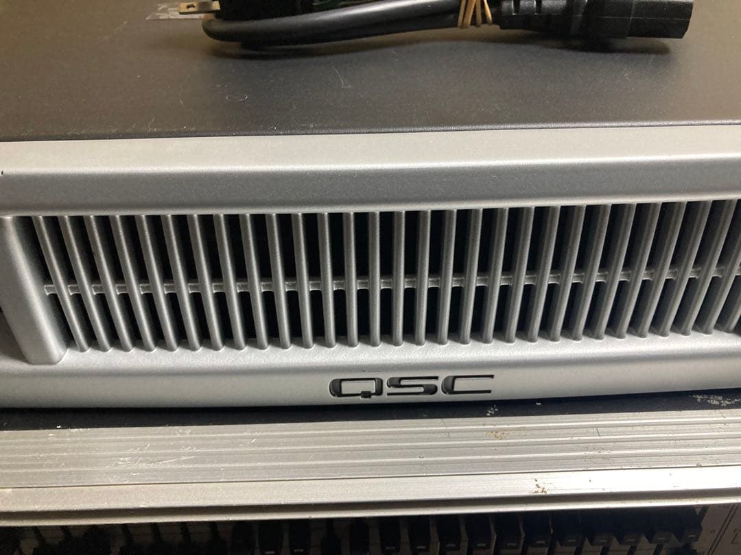 デ*ん様 QSC PLX 1104 パワーアンプ　現状動作品