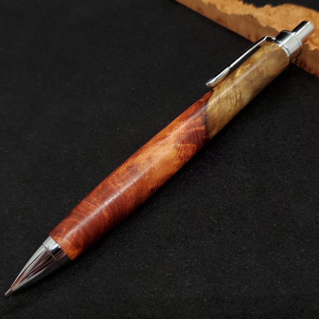 ⑮Bハンドメイド木軸シャーペン花梨瘤紅白赤濃いめ