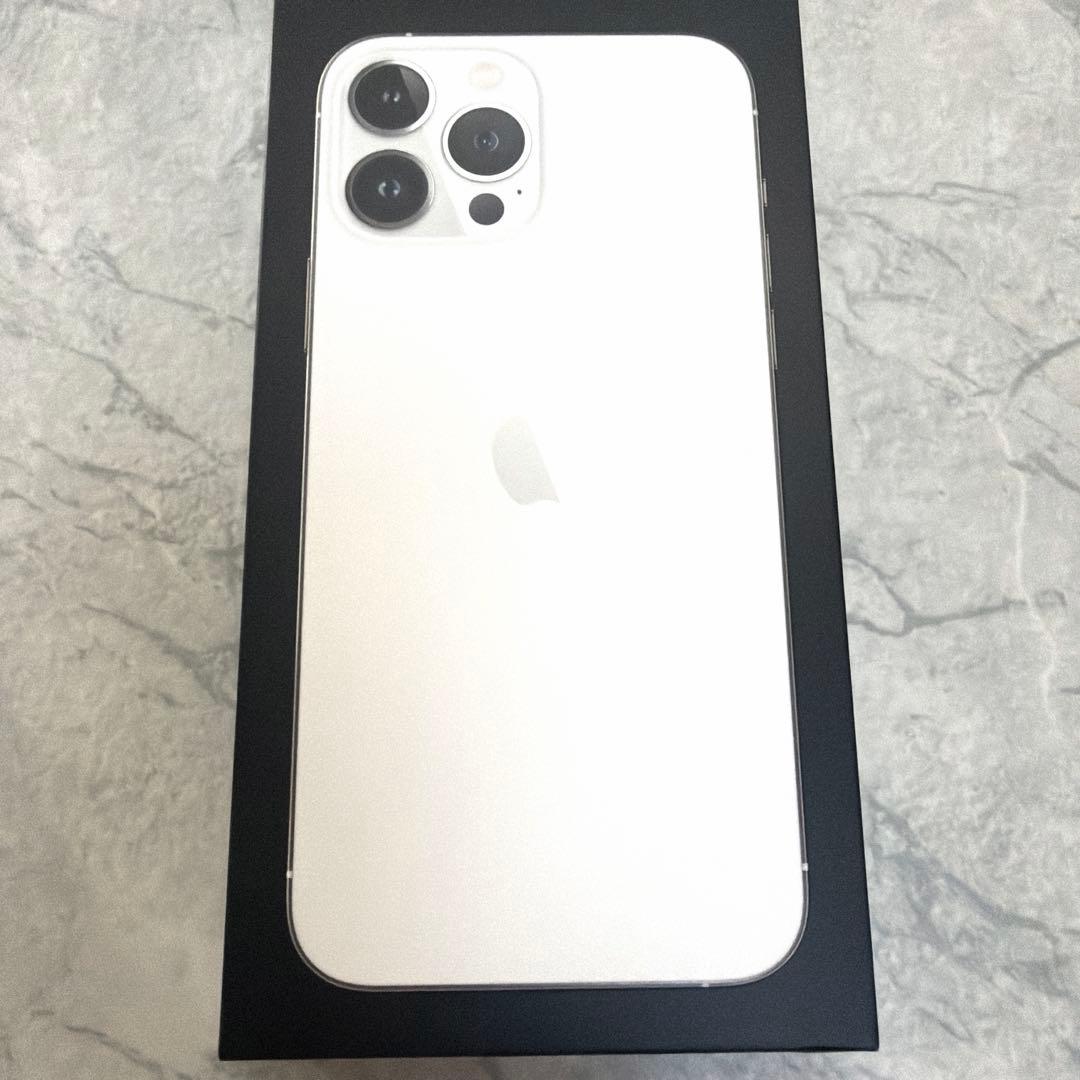 iPhone 13 Pro Max 本体ANKERケーブル➕レンズ保護カバー