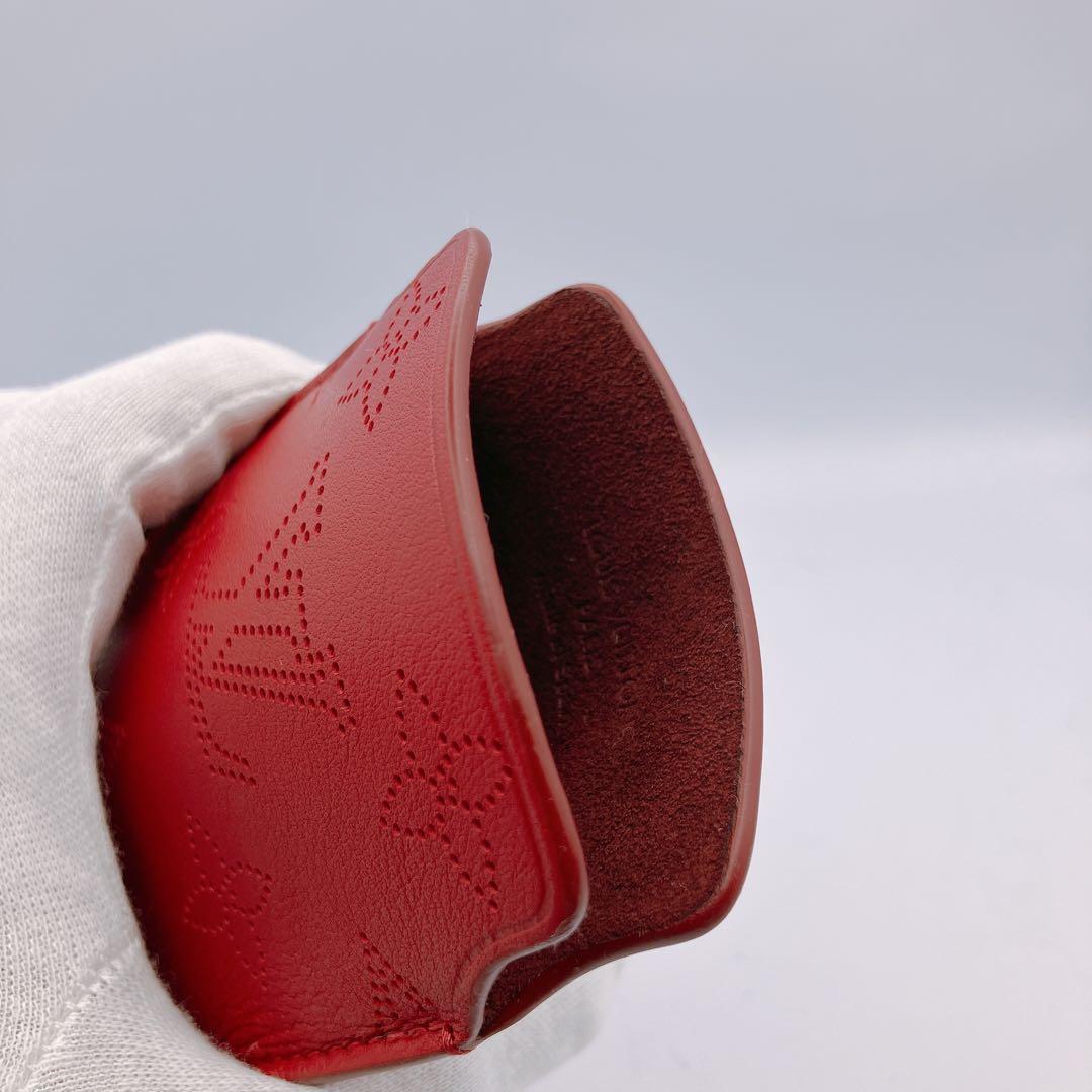 ✨極美品✨　LOUIS VUITTON ルイヴィトン　携帯ケース　レザー　赤