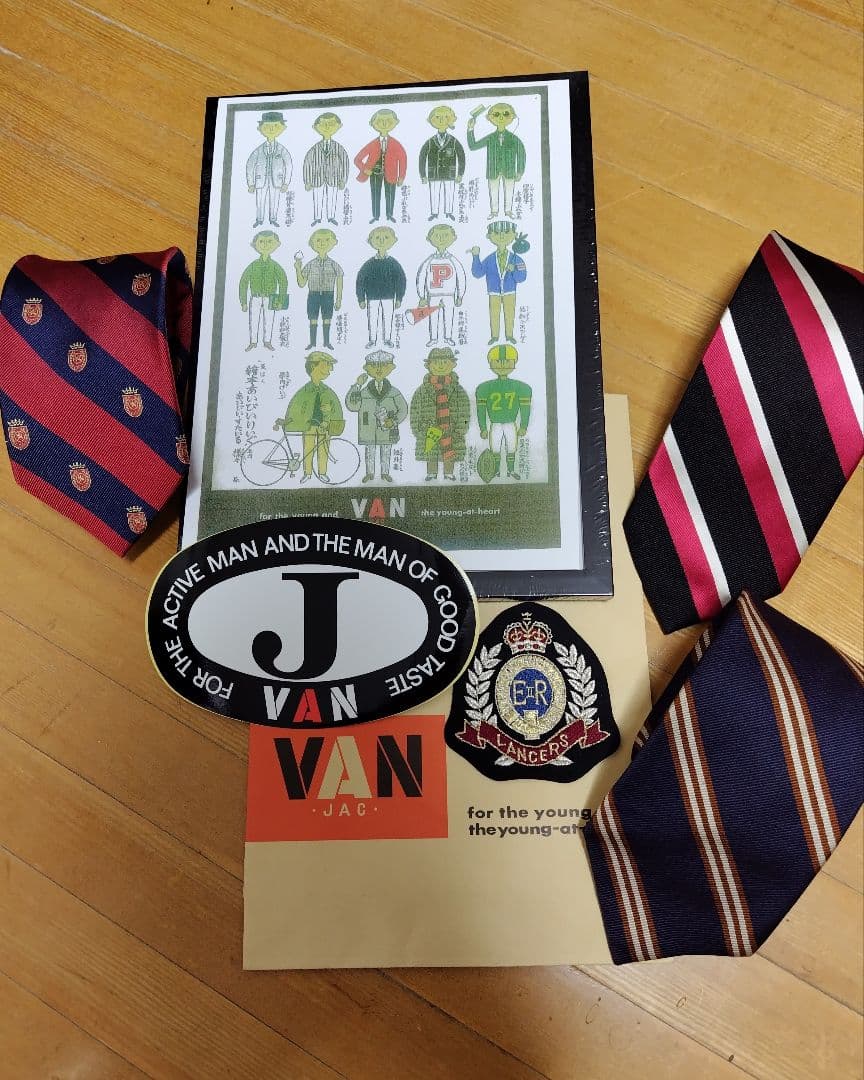 ＶＡＮネクタイ3本セット＆貴重品エンブレ・額入りインテリアセット(単品販売不可)