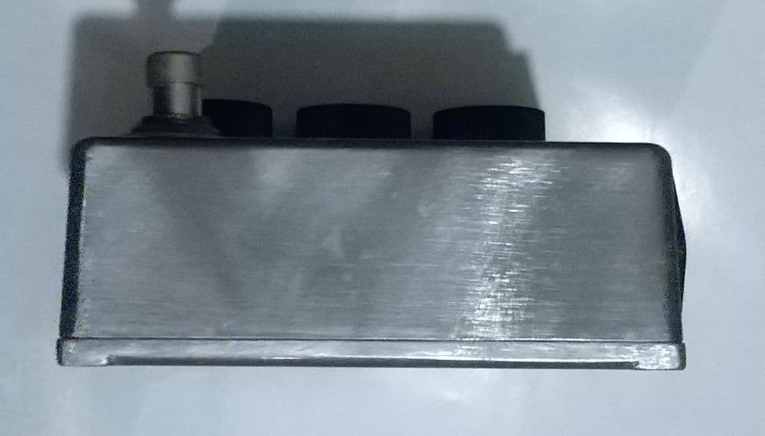 Skinpimp Buzzaround(Mullard OC84搭載)