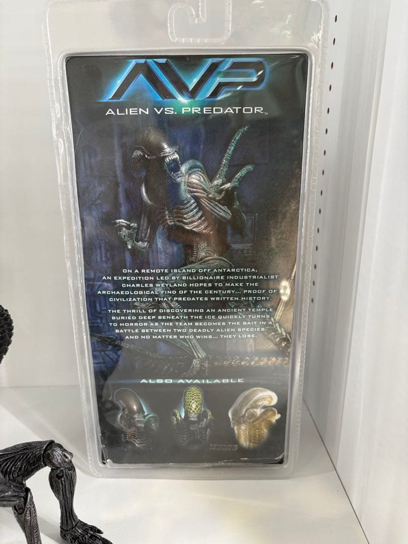 ネカ　エイリアン　ウォーリア　豆魚雷