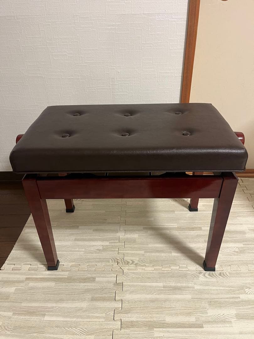 ピアノ 椅子