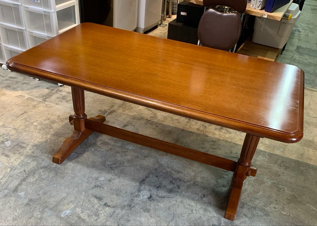 ナガノインテリア　ダイニングテーブル