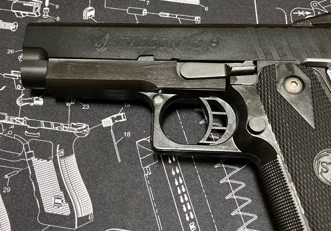 新品同様 KSC ガスブローバック STI ファルコン FALCON 3.9