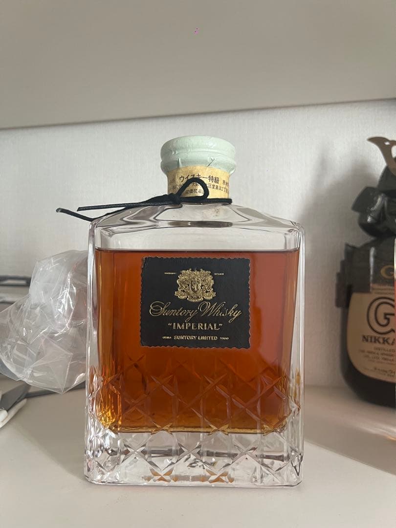 サントリーウイスキー インペリアル 600ml 43%