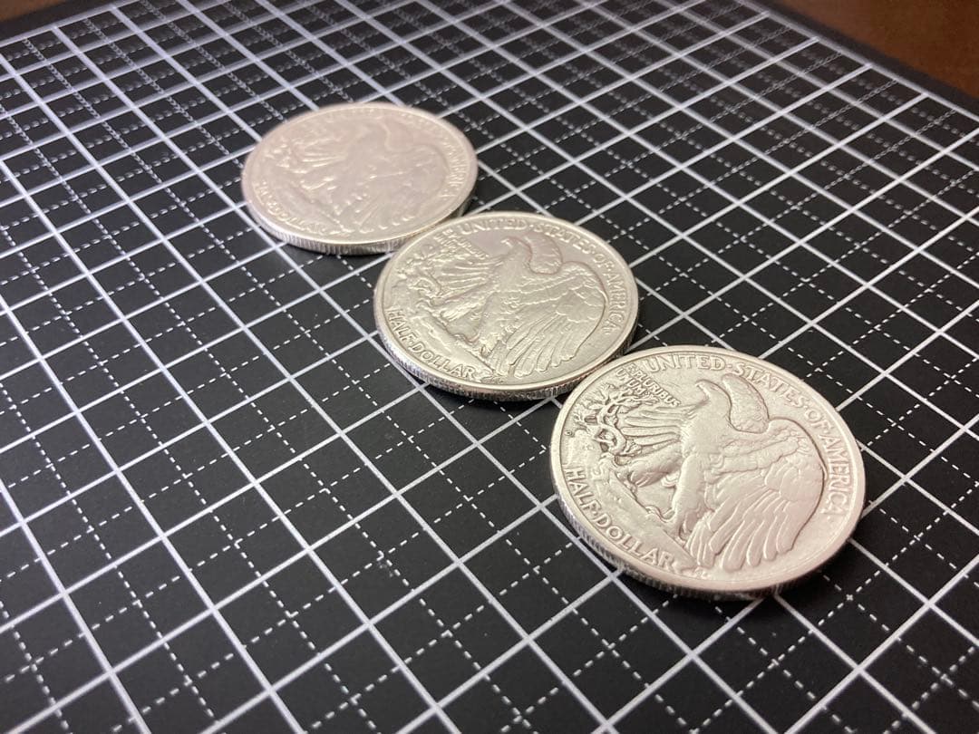 《アメリカ》ウォーキングリバティハーフダラー銀貨3枚組(1943、44、45)