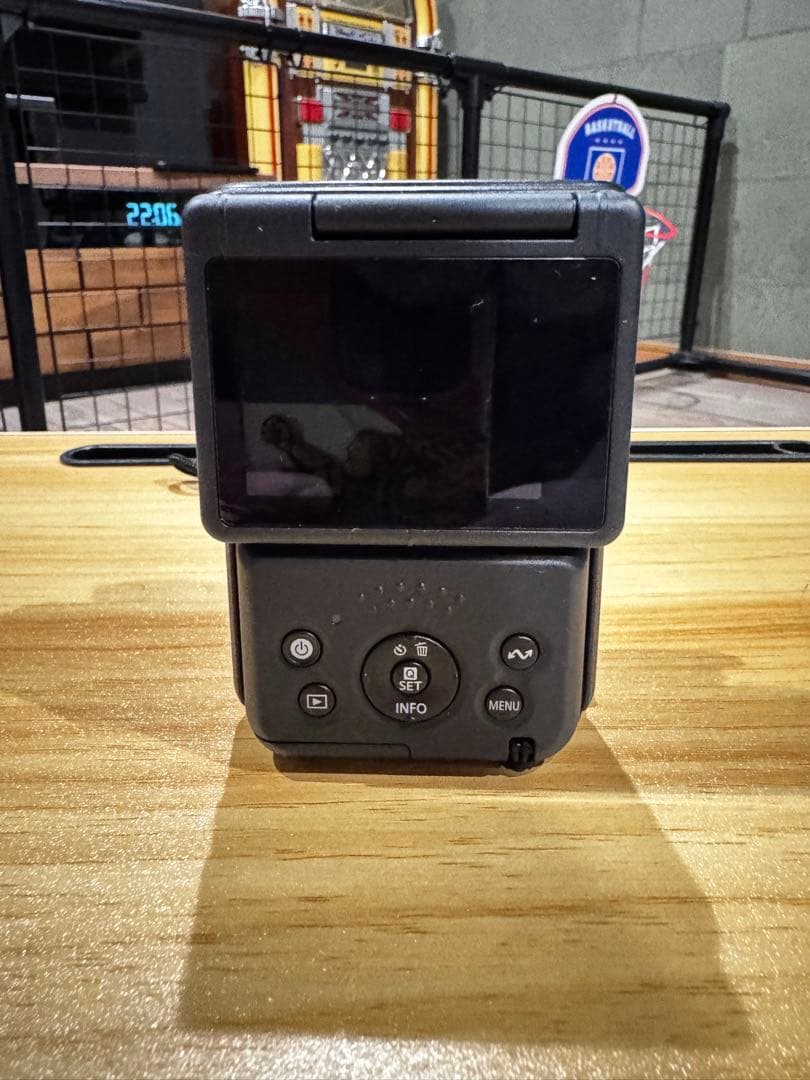 ビデオカメラ PowerShot V10