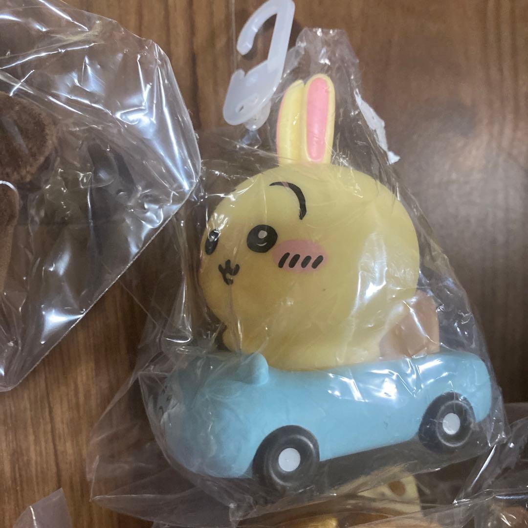 ちいかわ　うさぎ　オーナメント　パン　パジャマ　マレーグマ　マスコット