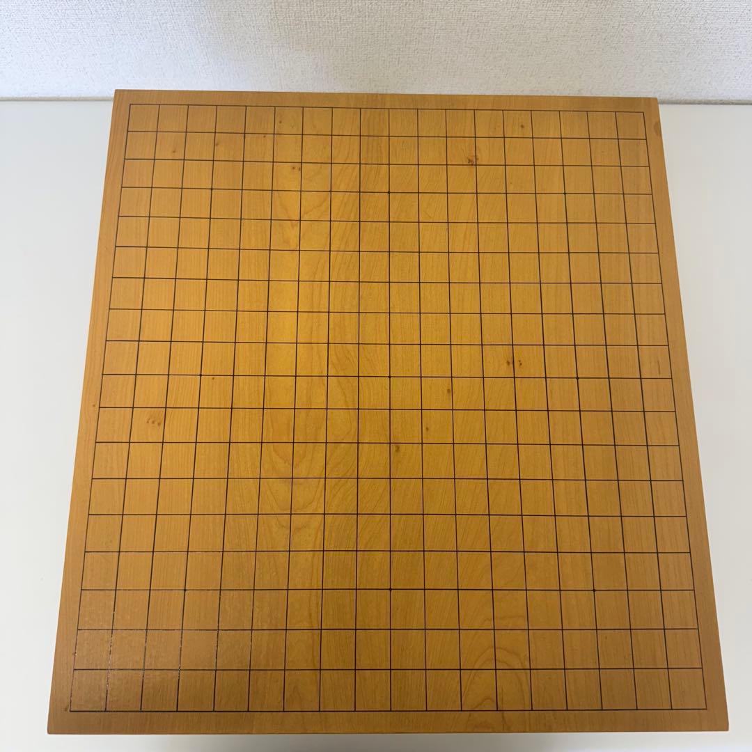美品【伝統基盤師 鬼頭徳吉名人 作】天然木製囲碁盤 19路