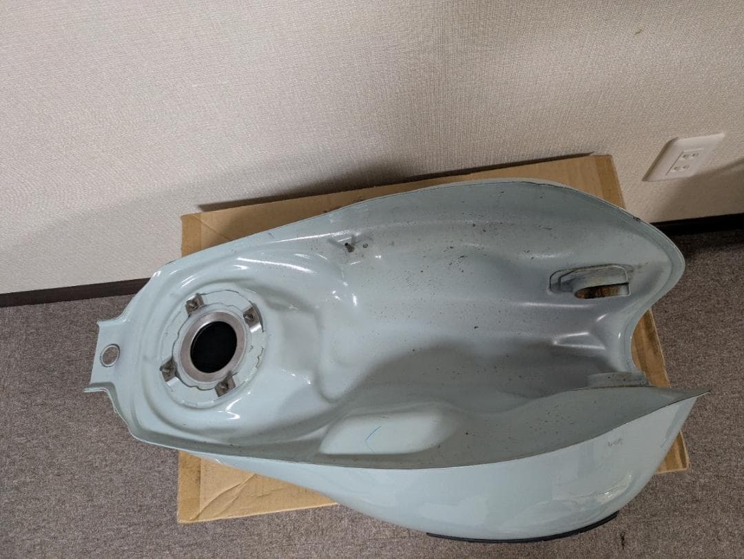 GB350S プコブルータンク