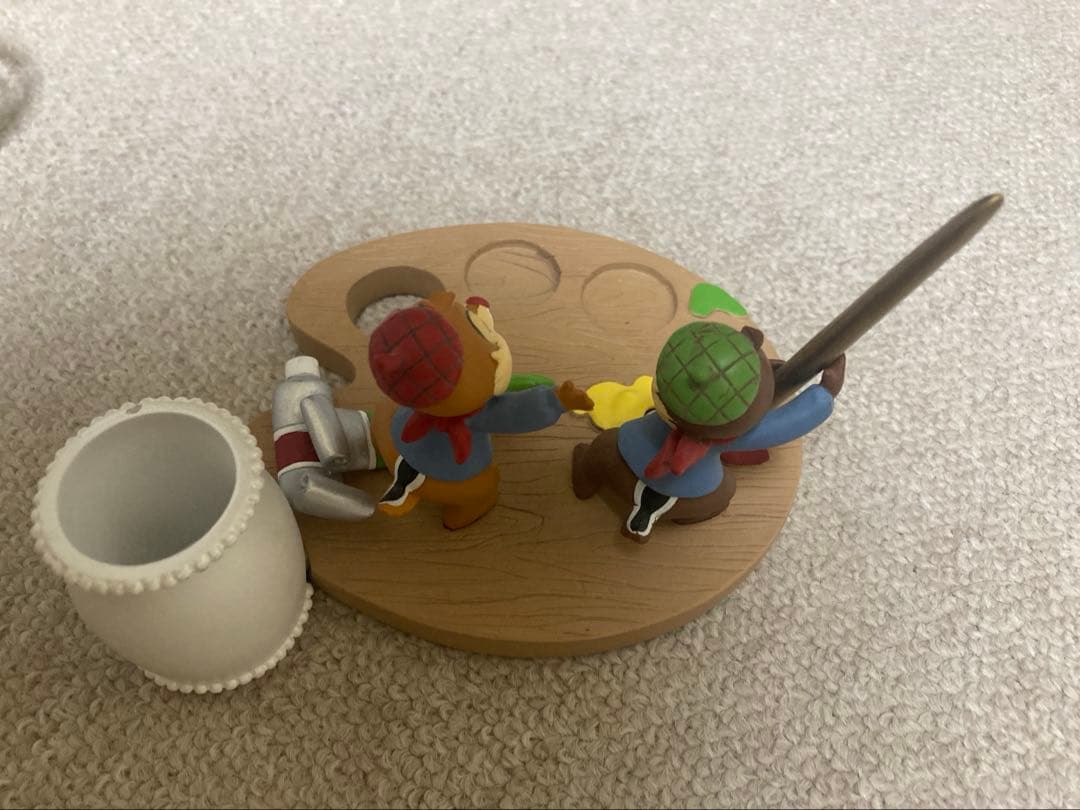 チップとデール パレット型置物 ディズニーストア