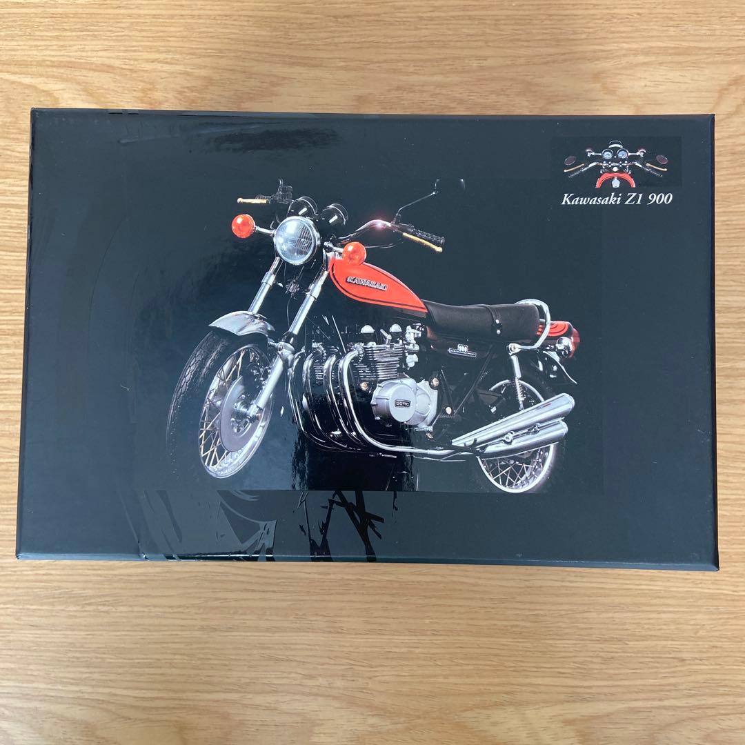 ミニチャンプス 1/12 カワサキ Z1 900 1972 キャンディブラウン