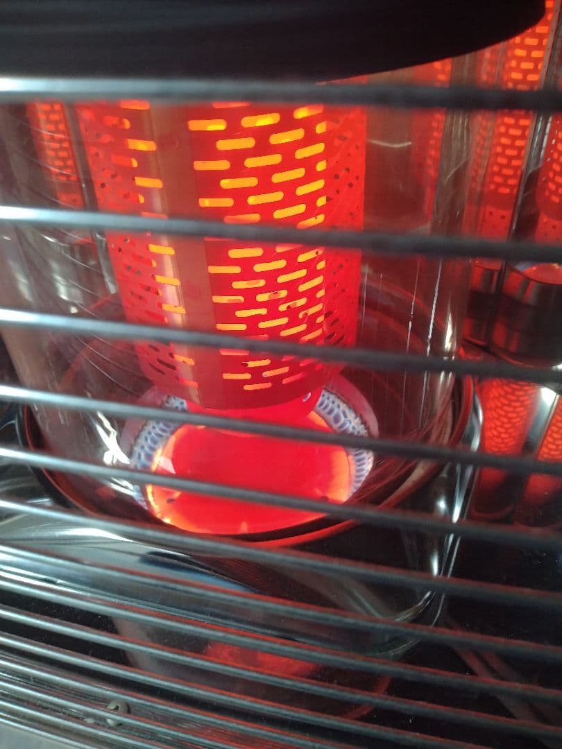 札幌市内受渡し限定❗️2020年製！美品❗️サンポット煙突式ストーブ❗️