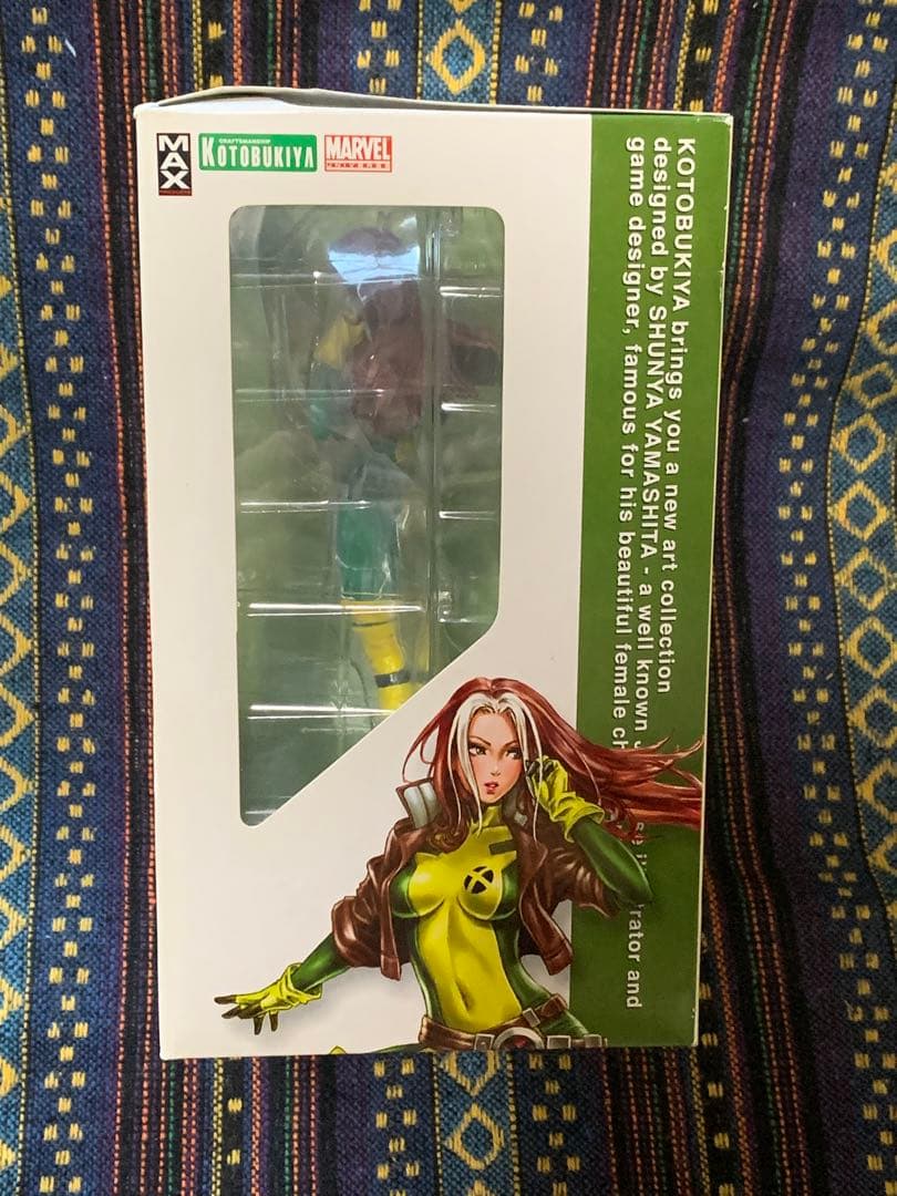 新品未開封 コトブキヤ MARVEL 美少女 ローグ 山下しゅんや 箱難あり