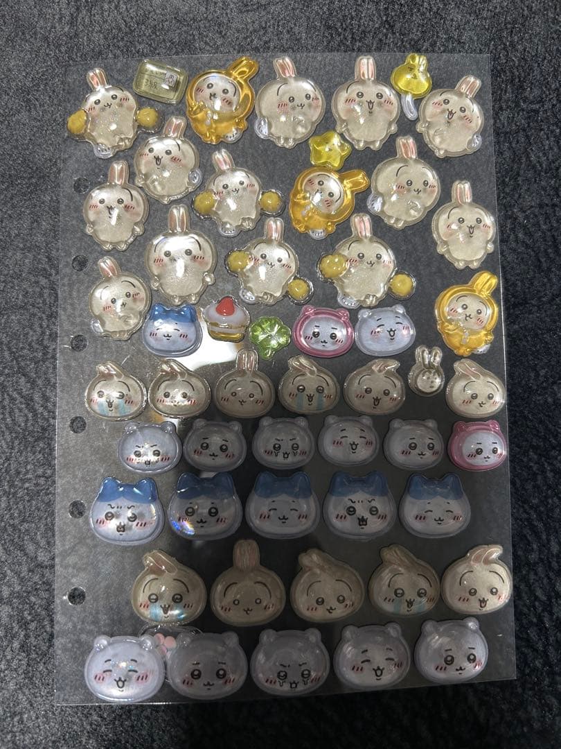 ボンボンドロップシール　国内正規品　たまごっち　サンリオ　ちいかわ　シール帳